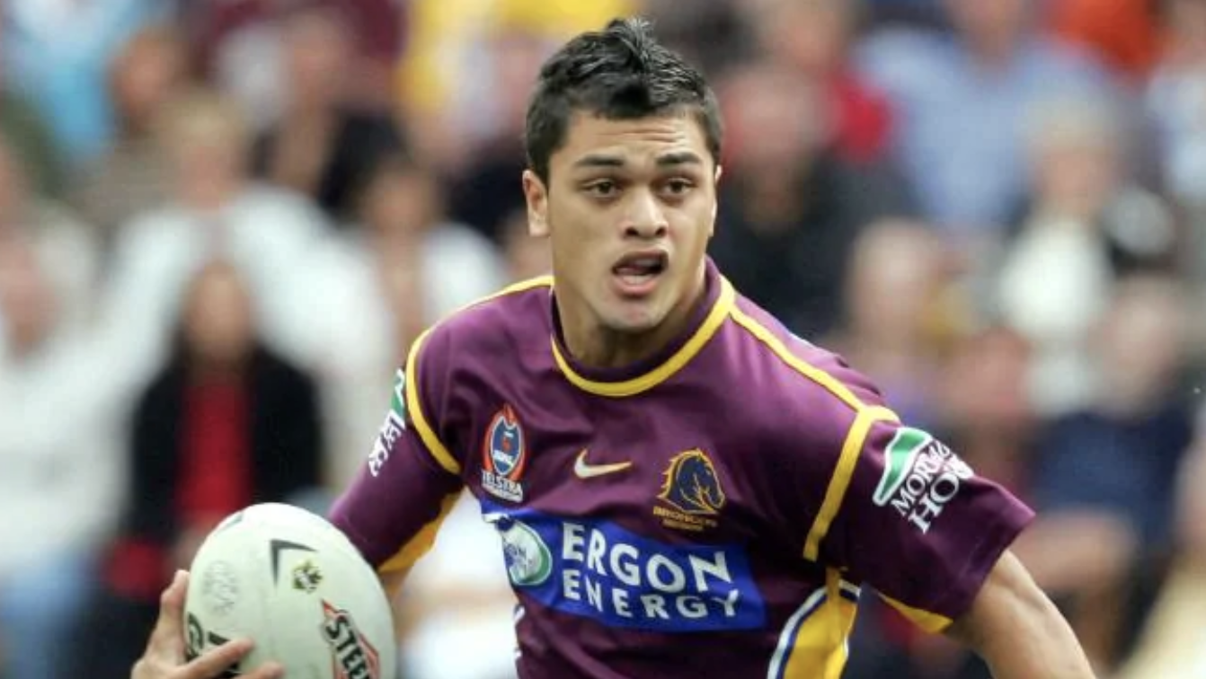 Karmichael Hunt pictured in game for the Brisbane Broncos.